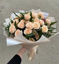 Букет Кремовые розы Латте в Земетчино