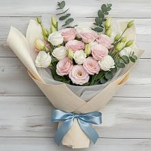 Букет цветов из:  Лизиантусы в Земетчино