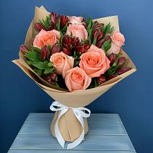Букет цветов из:  Розы и Альстромерии в Земетчино
