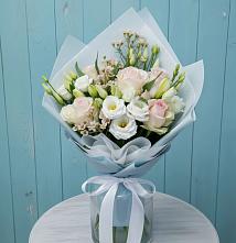 Букет цветов из:  Розы и Лизиантусы #REPLACE_PRED# Земетчино