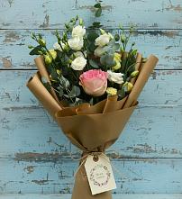 Букет цветов из:  Розы и Лизиантусы #REPLACE_PRED# Земетчино